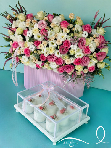 باکس گل و کاپ کیک خواستگاری صورتی فلوبار